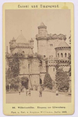 Cassel und Umgegend. Wilhelmshöhe. Eingang zur Löwenburg.