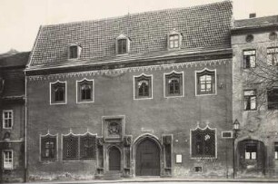 Meißen, Domplatz 7, Dompropstei, Fassade mit Portal und Tor