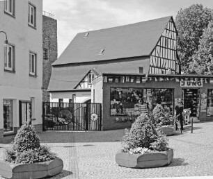 Sog. Zehntscheune; Rüdesheim, Kleine Grabenstraße 1