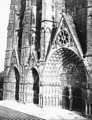 Bourges, Kathedrale St. Etienne, Nordwest-Teil der Fassade