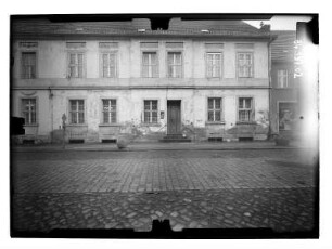 Beelitz, Poststraße 15. Wohnhaus. Straßenfront