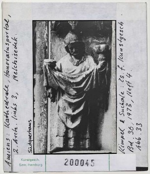 Amiens: Kathedrale, Honoratusportal, 2. Archivolte links, Melchisedek
