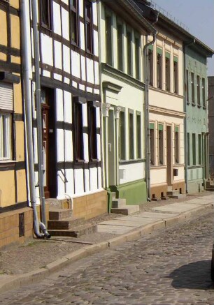 Bernau bei Berlin, Hohe-Stein-Straße 26 & 28 & 30 & 32 & 34
