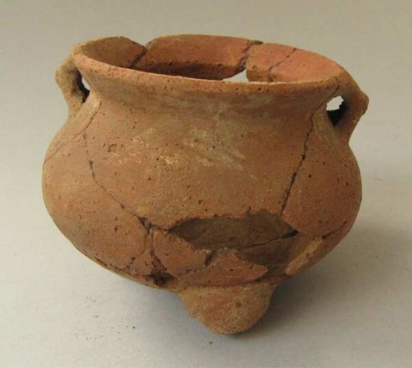 Clay vessel