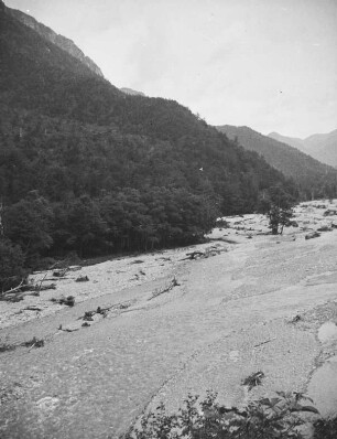 Azusagawa-Tal : Landschaftsausschnitt oberhalb Kamikochi