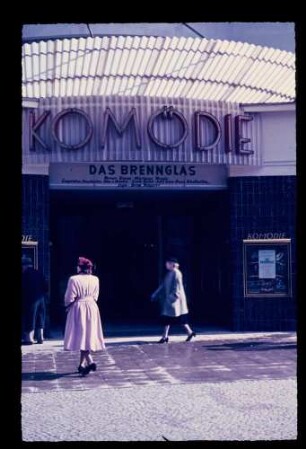 Theater Komödie 22.5.55.