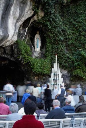Frankreich. Midi Pyrenees. Hautes Pyrenees. Lourdes. Grotte miraculeuse. Wundertätige Grotte