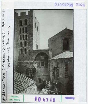 Arles-sur-Tech: Abteikirche, Westchor und Turm von Westen