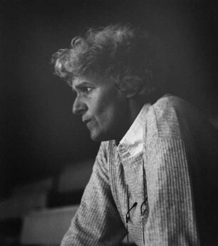 Ariane Mnouchkine (geb. 1939; französische Regisseurin und Autorin). Paris, 1992
