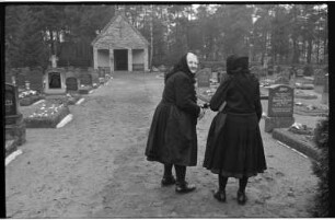 Friedhof, Trauergäste
