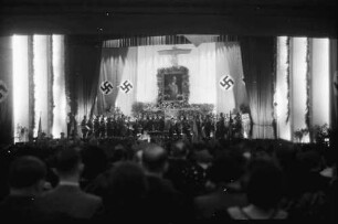 Bukarest: Aro, Feier zu Hitlers Geburtstag