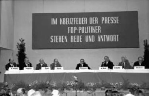 Freiburg: Paulussaal; Podiumsgespräch