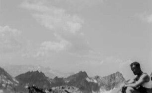 Portrait : Portrait eines Mannes vor einem Alpenpanorama.