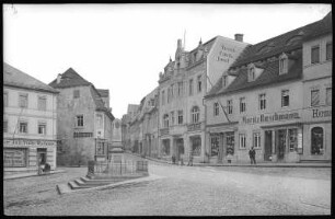 Lommatzsch. Meißner Straße mit Kriegerdenkmal