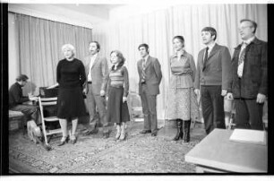 Kleinbildnegativ: Maxim Gorki Theater in der Majakowski-Gaierie, 1975