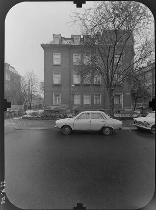 Dresden-Striesen, Bärensteiner Straße 8. Wohnhaus. Straßenfront