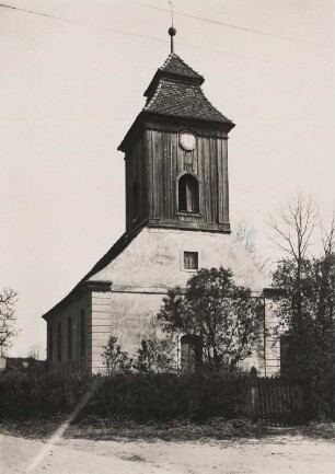 Nahmitz. Brandenburg. Südansicht der 1744 errichteten Dorfkirche