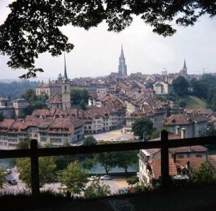Bern : Schweiz. Bern. Blick auf die Altstadtkulisse