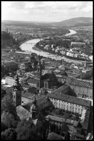 Salzburg: Blick auf die Stadt, von der Hohensalzburg