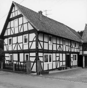 Herleshausen, Lindenstraße 26