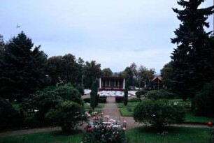 Kurpark mit Blick zum Musikpavillon