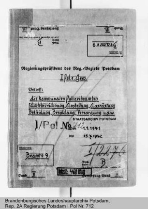 Amtsbezeichnung, Anstellung, Ausrüstung, Bekleidung, Besoldung und Versorgung der kommunalen Polizeibeamten