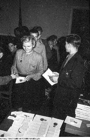 Radebeul, Radebeuler Schuhfabrik u.a., September 1952