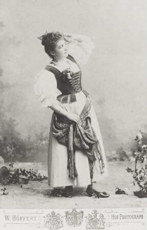 Erika Wedekind als Maria