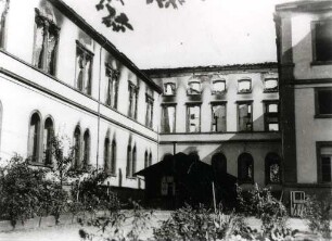 Zerstörungen Zweiter Weltkrieg. Sammlungsgebäude - Landesbibliothek und Landessammlungen für Naturkunde am Friedrichsplatz