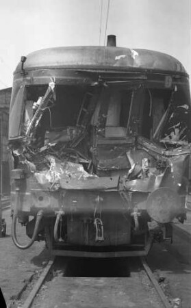 Bw Stuttgart elTw 455 Unfallschaden