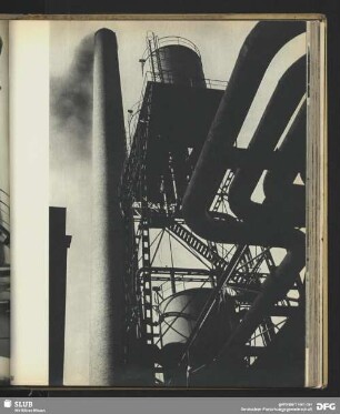 Industriebild aus den Shell-Betrieben