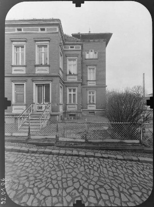 Görlitz, Dr.-Kahlbaum-Allee 22. Wasserheil- und Badeanstalt "Freisebad" (1887). Seitenfront (Teilansicht)