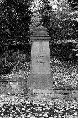 Kriegerdenkmal im Stadtgarten (Denkmal); Gelnhausen, Stadtgarten