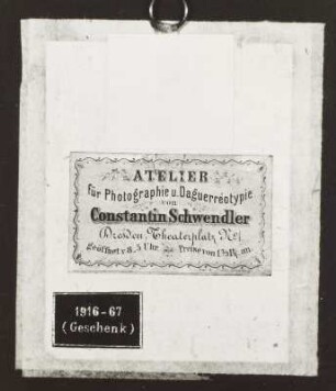 Porträt eines jungen Mannes : Daguerreotypierückseite H. Krone, 1852