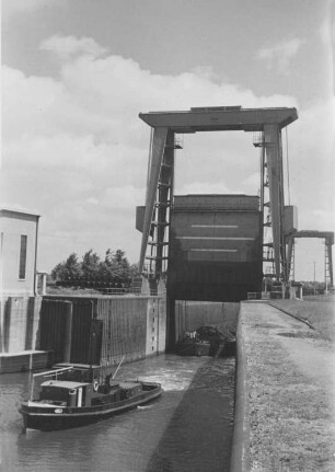 Schleuse Friedrichsfeld