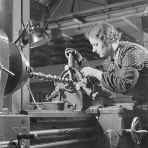 Drehmaschine bei Borgward