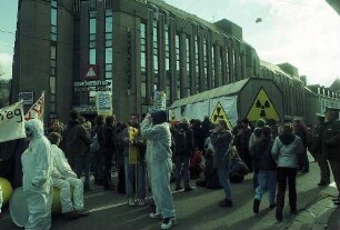 Freiburg im Breisgau: Demo gegen Castor-Transporte