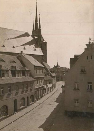 Lommatzsch. Stadtteilansicht mit Pfarrkirche