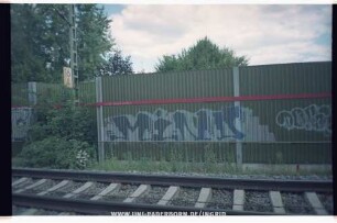 MiND