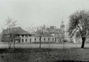 Roßthal. Gasthof Roßthal. Feldseite