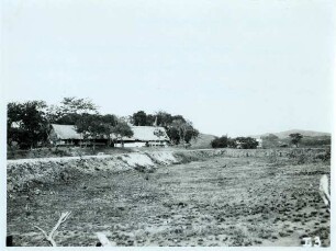 "Regierungsgebäude" und Wachhaus des Distrito Amazonas in Puerto Ayacucho