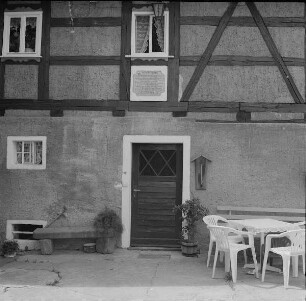 Wohnhaus (ehem. Wohnstallhaus)