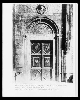 Südliches Nebenportal