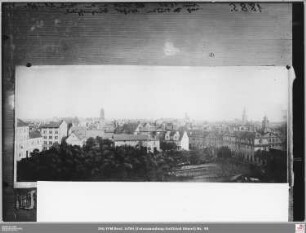 Von der Bleichstraße nach Süden, links Häuser der Brönnerstraße, rechts das alte Bürgerhospital