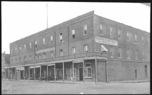 Redding, California. Golden Eagle Hotel