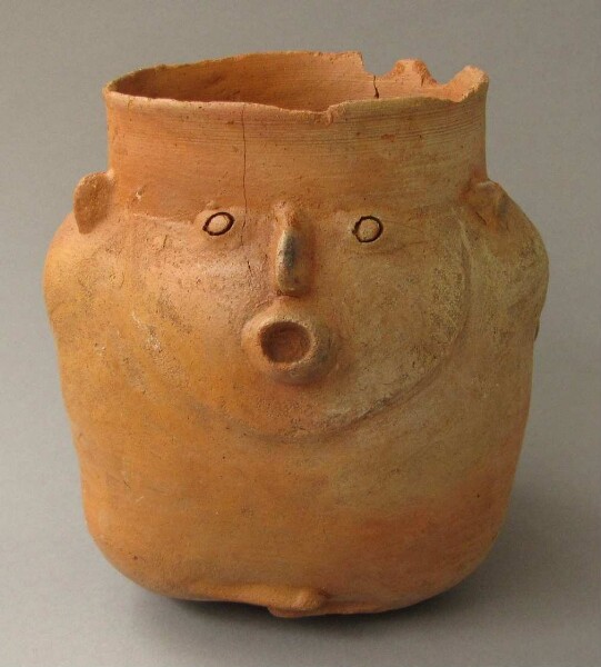 Clay vessel