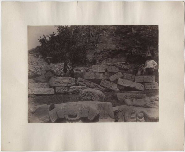 Debris of a hieroglyphic staircase. Mound 26 (with two members of the expedition).