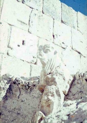 Baalbek Südl. des Jupiter-Tempels ?