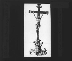 Hochberg: Kreuz aus Klosterwald