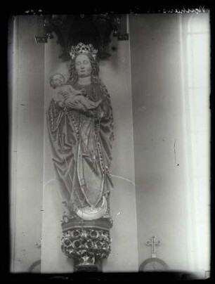 Kirche; Madonna, Plastik